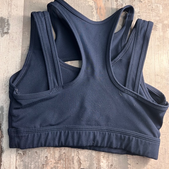 Alphalete Sports Bra and Leggings - Picture 3 of 9